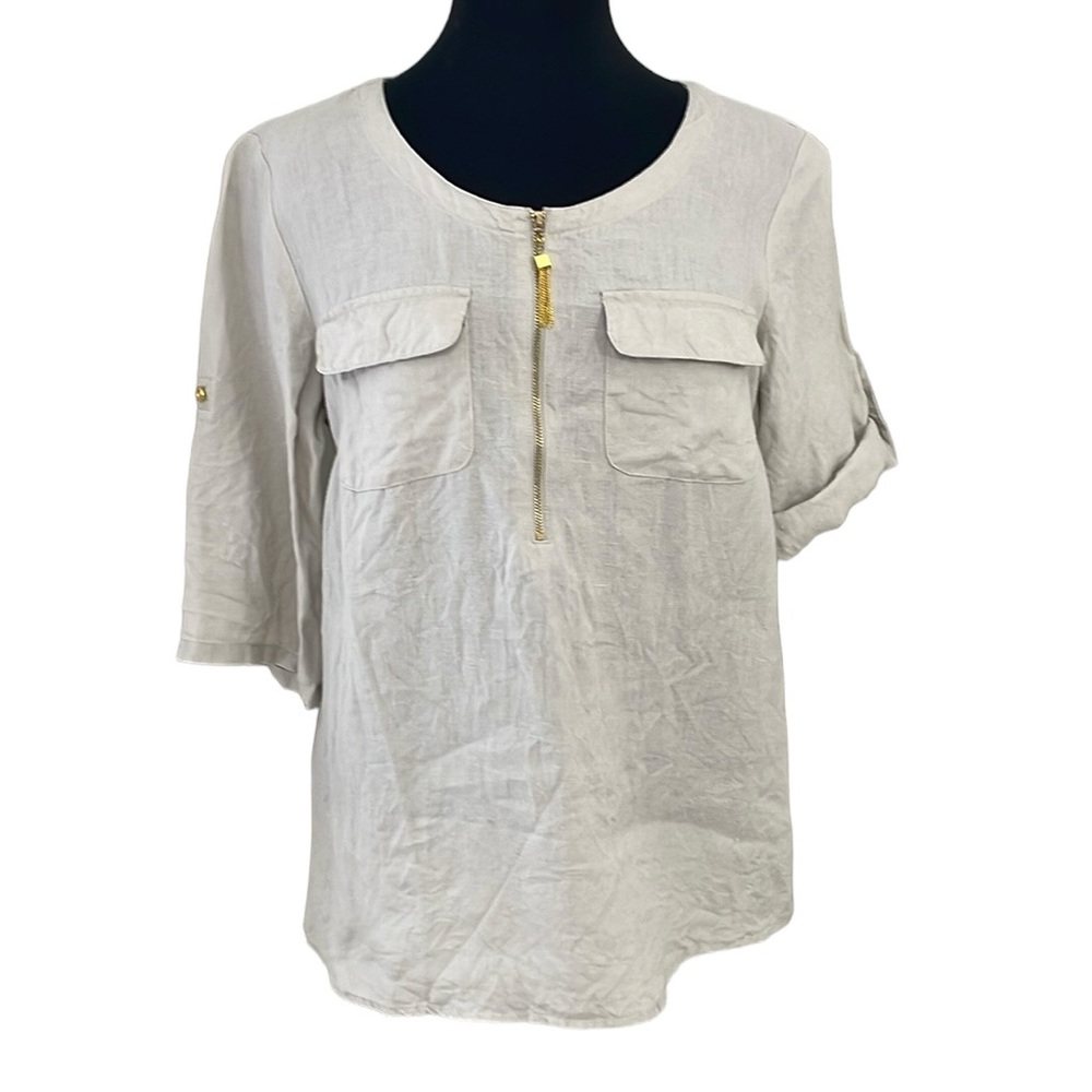 Ellen Tracy Size Medium 100% linen convertible sleeve blouse with front zipper.